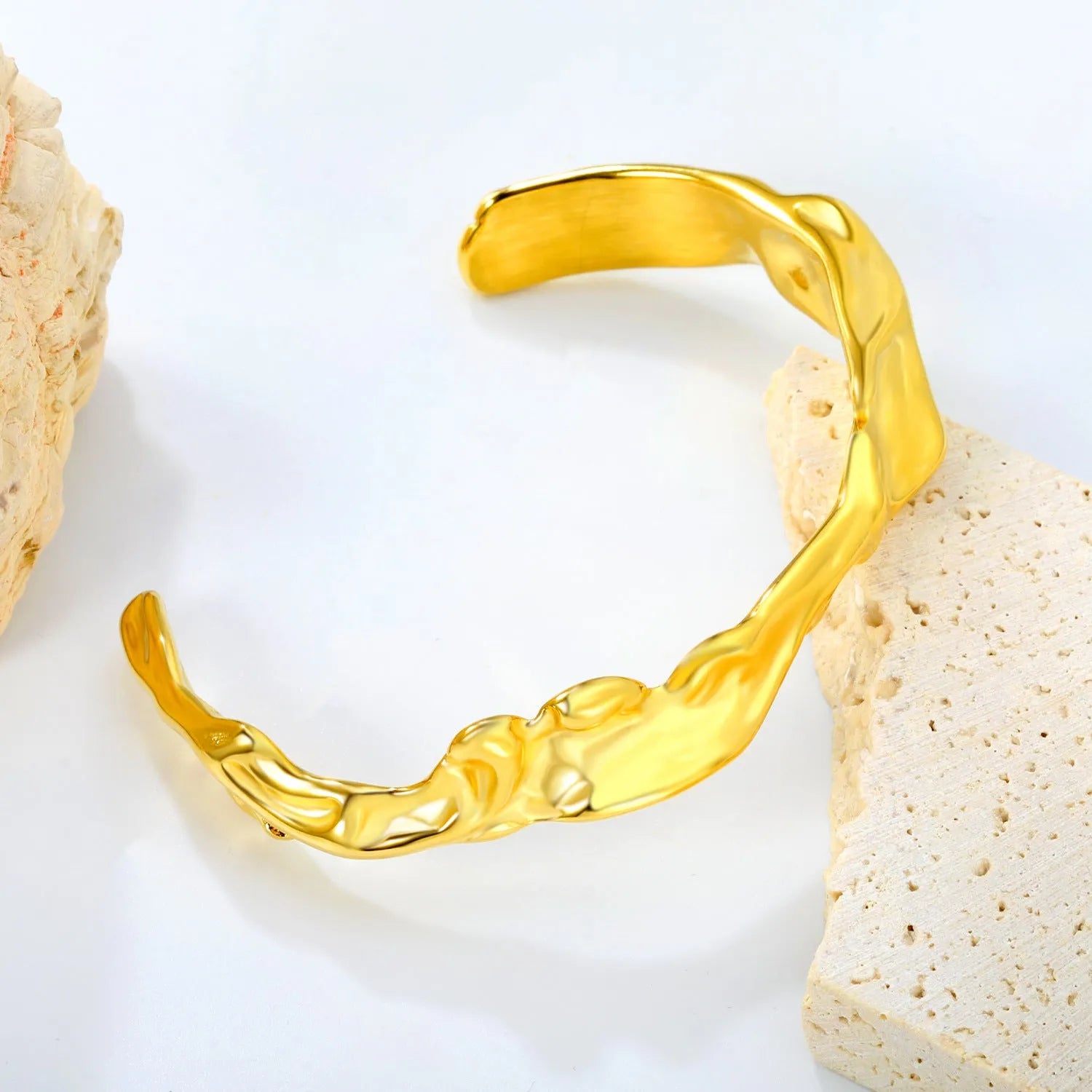 Stainless steel advanced style alloy bracelet for men and women in three colour variants.
