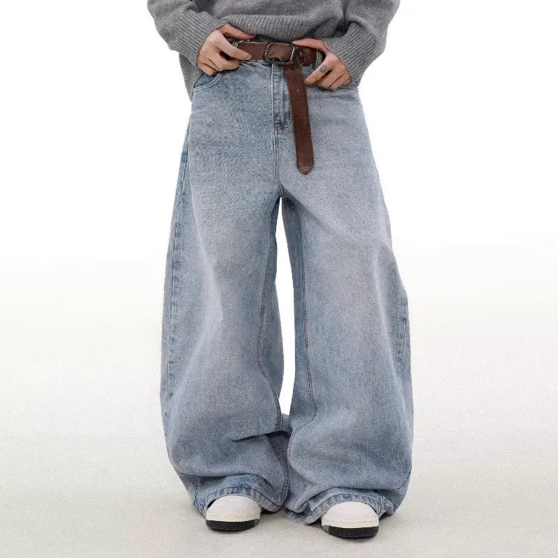 Men's blue distressed straight leg jeans with retro washing and micro elasticity