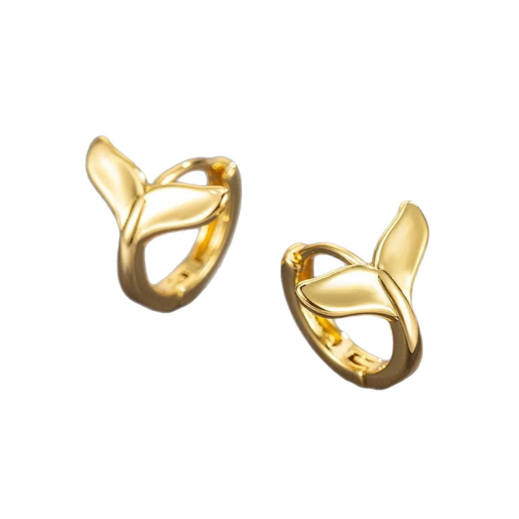 Women's fishtail design earrings in electroplated copper with gold colour finishes