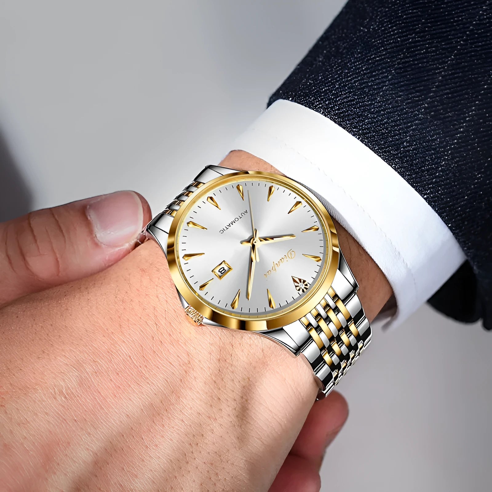 Men's stainless steel automatic watch with a simple dial and 30m water resistance.