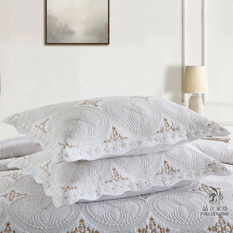 European-style pure cotton bed cover set with embroidery detailing for 1.8m beds