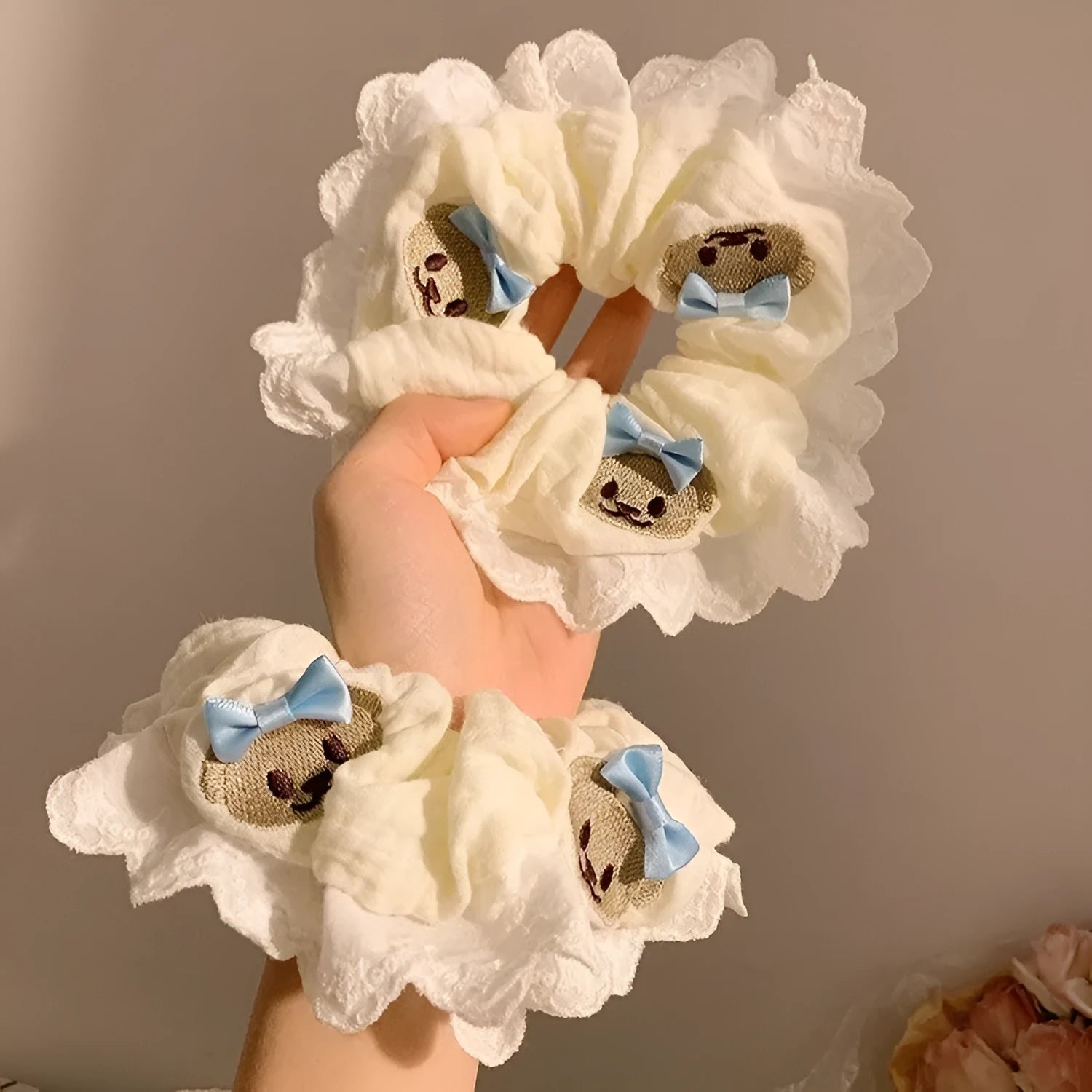 Bear blue bow lace elastic large intestine hair ring with cute bear motif on cloth material