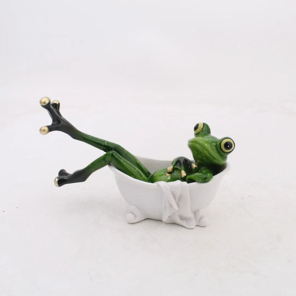 Pastoral style resin frog figurine home decoration ornament
