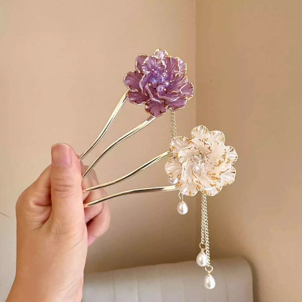 Purple and white peony flower U-shaped hairpin with tassel detail on alloy metal construction