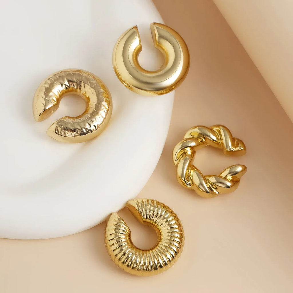 Geometric ear clips for women without pierced ears in gold and silver colours