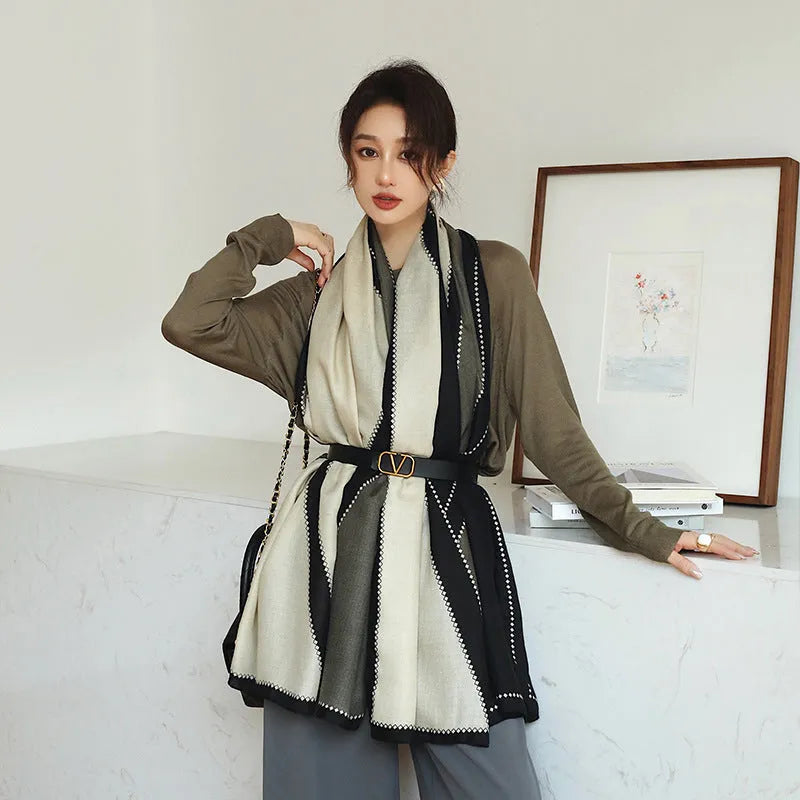 Women's polyester scarf with printed design measuring 180cm by 90cm for autumn wear