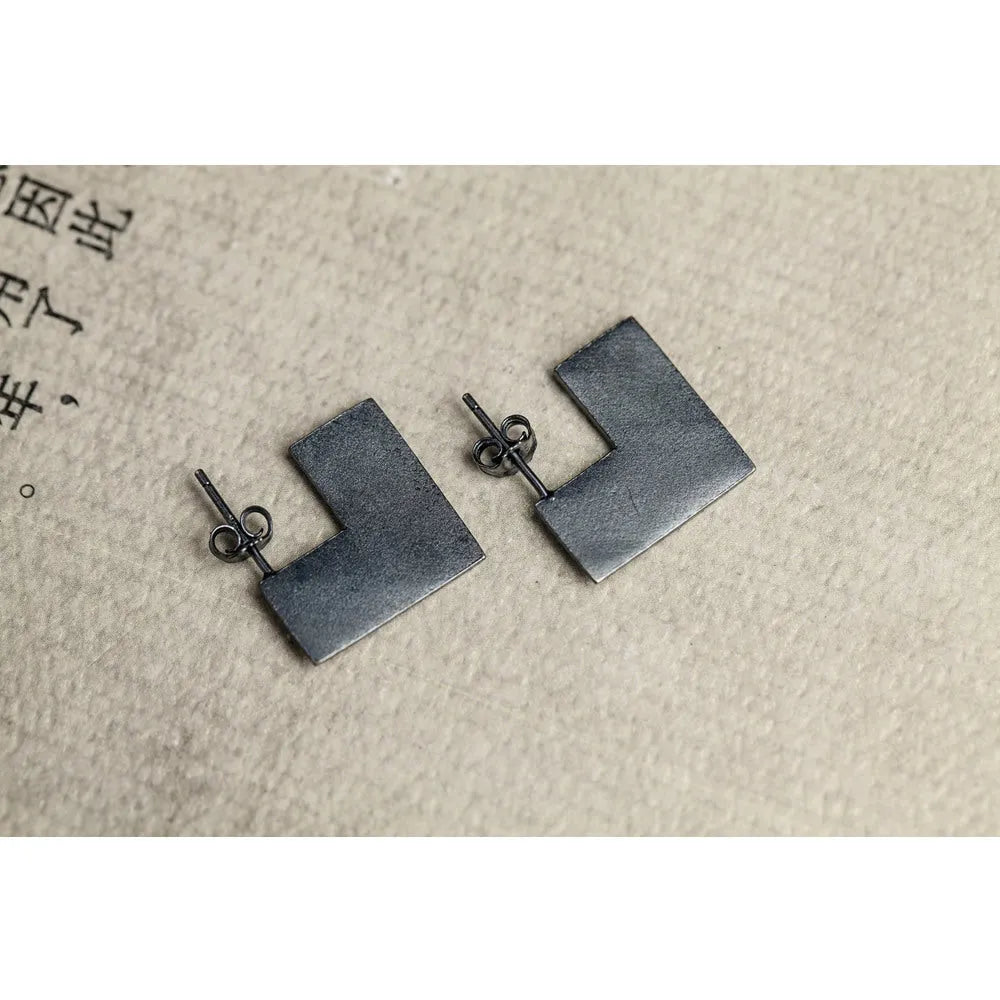 Oxidation black square geometric earrings in 925 sterling silver with 16mm minimalist design