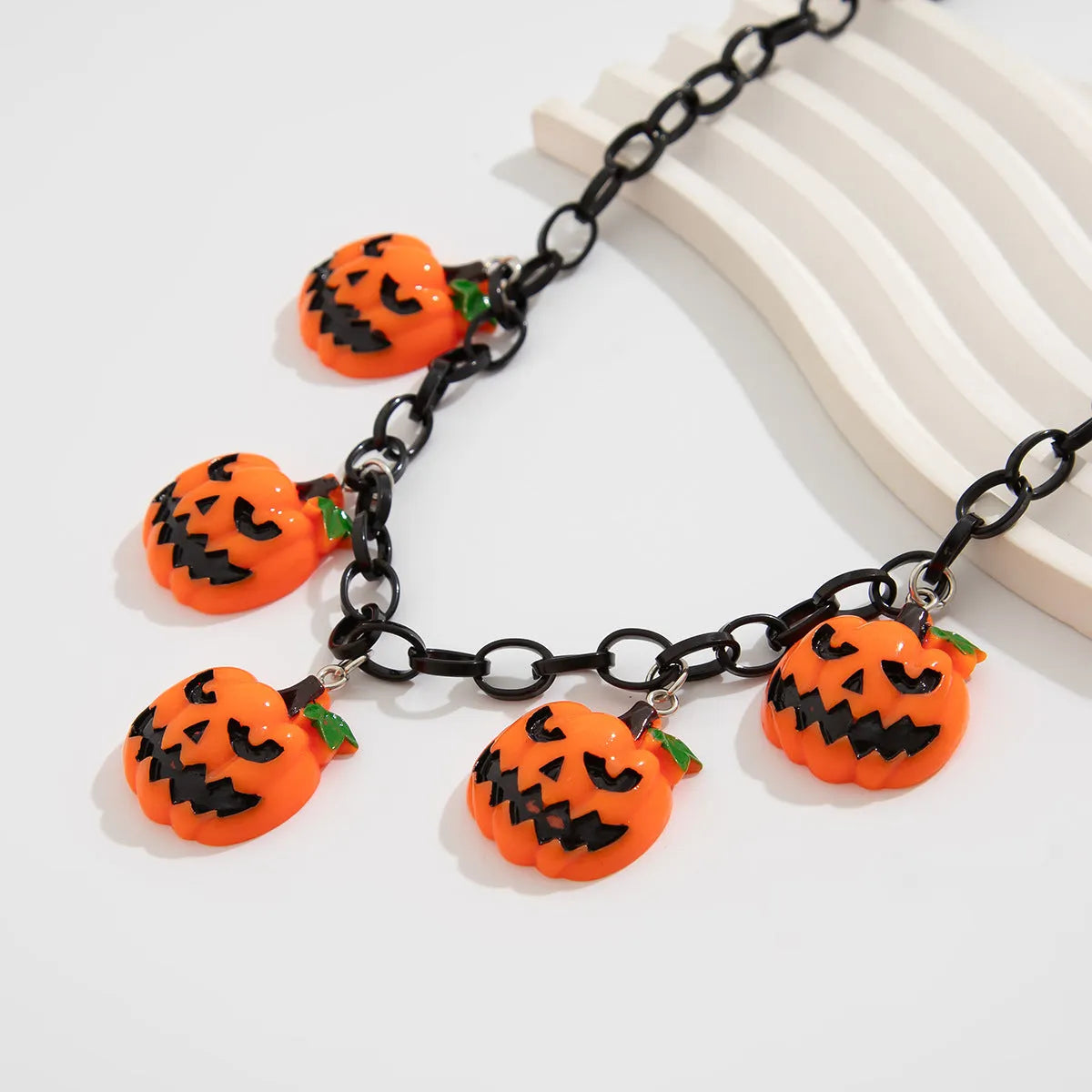 Halloween pumpkin cartoon necklace with acrylic pendant in mixed colours on regular chain