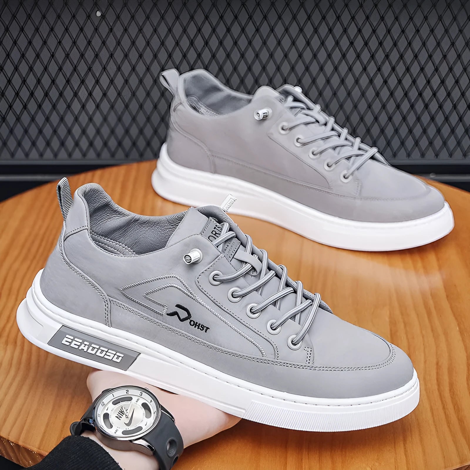Men's grey canvas casual sneakers with round toe and low-top design featuring breathable ice silk fabric