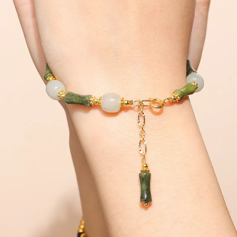 Crystal agate design bracelet with manual processing and natural colour bead options