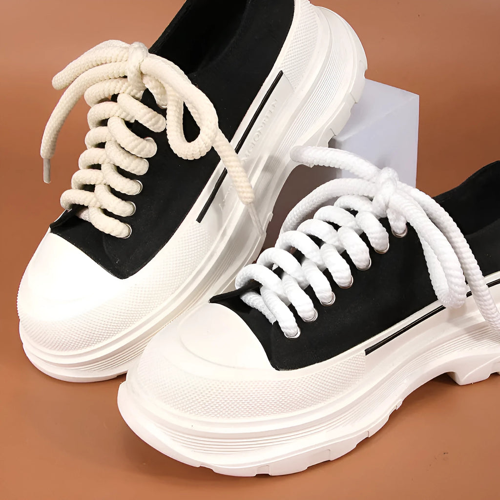 Round woven shoelaces in white, beige, and black colours showing thickness options