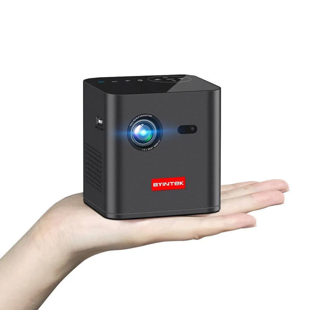 P19 mini DLP projector 82mm x 80mm x 80mm with Android 9.0, 7800mAh battery, and 30-200 inch screen