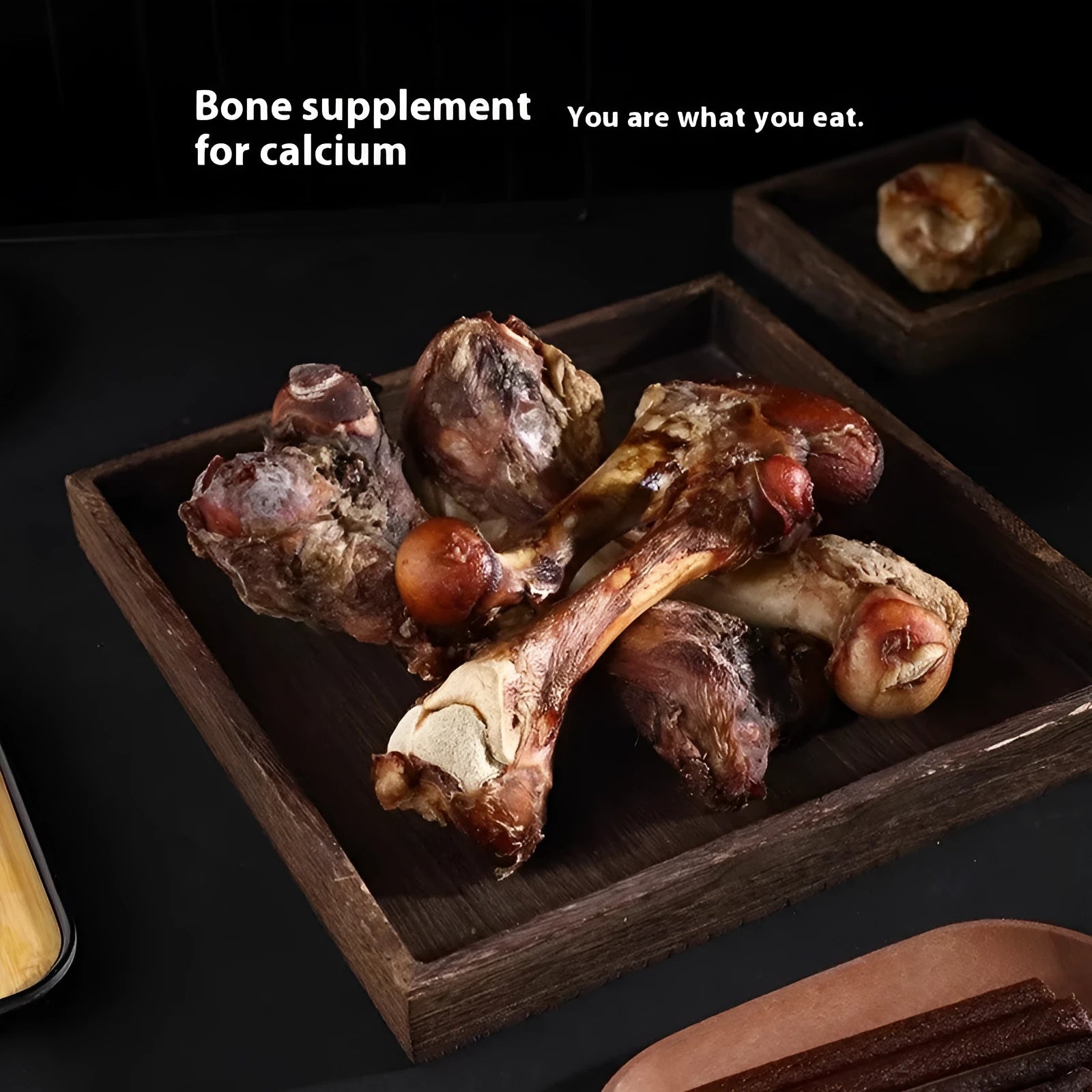 A large, medium, and small roasted ox bone flavour molar chew for puppy teeth cleaning and training.