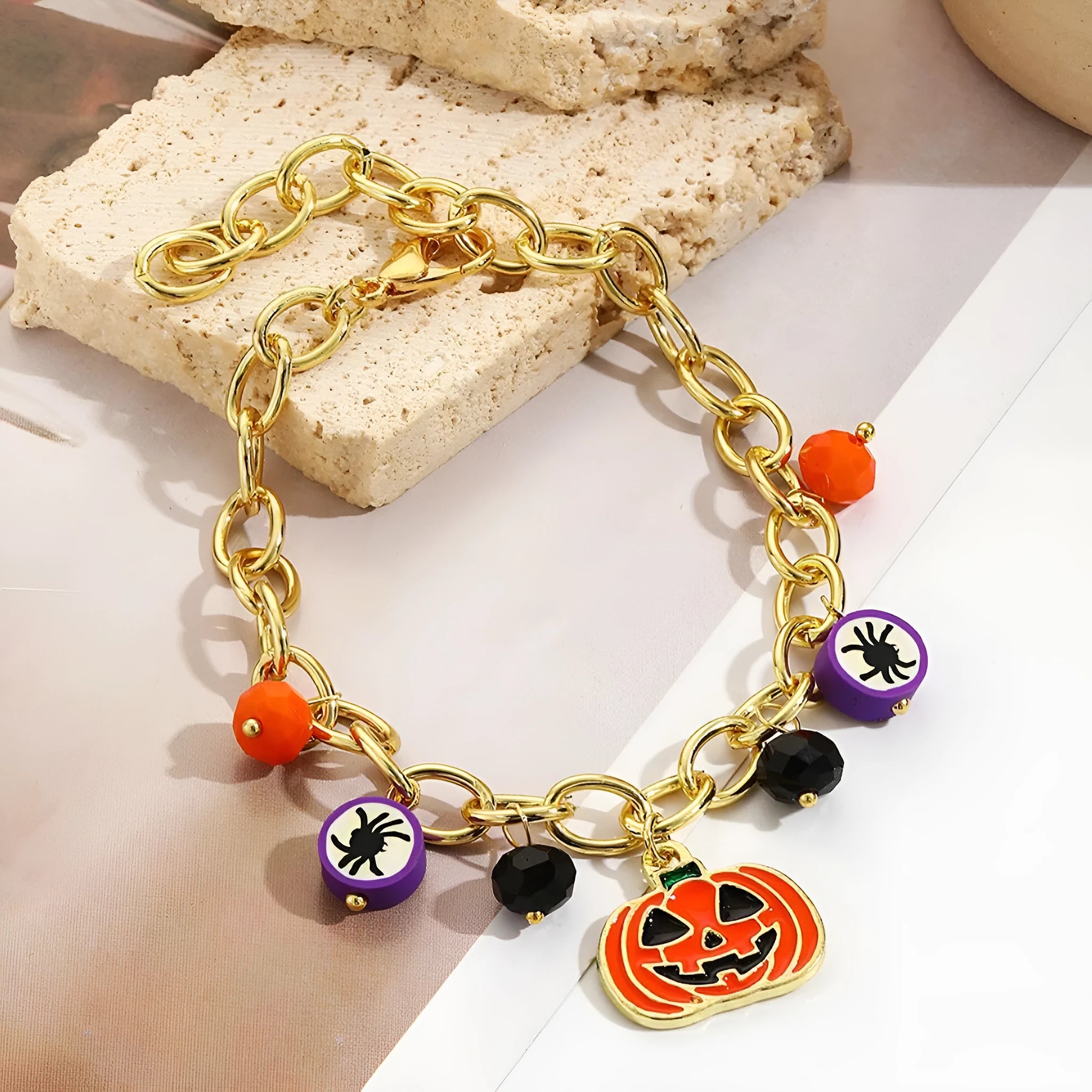 Punk style women's Halloween bracelet with zinc alloy pumpkin skull pendant and electroplated finish