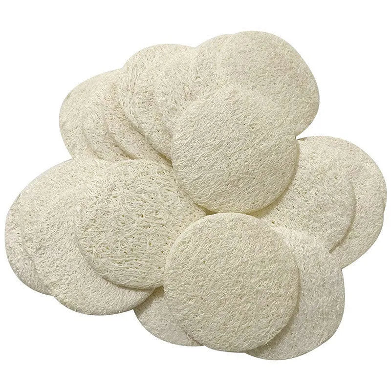 Pack of 10 natural loofah makeup removing tissues 6x6cm on white background