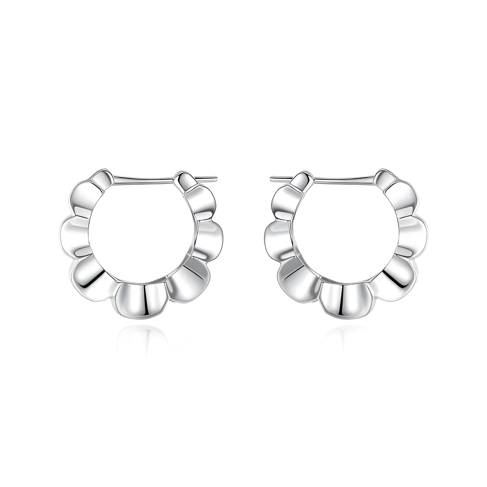 Sterling silver geometric retro earrings with round design elements and electroplated silver finish
