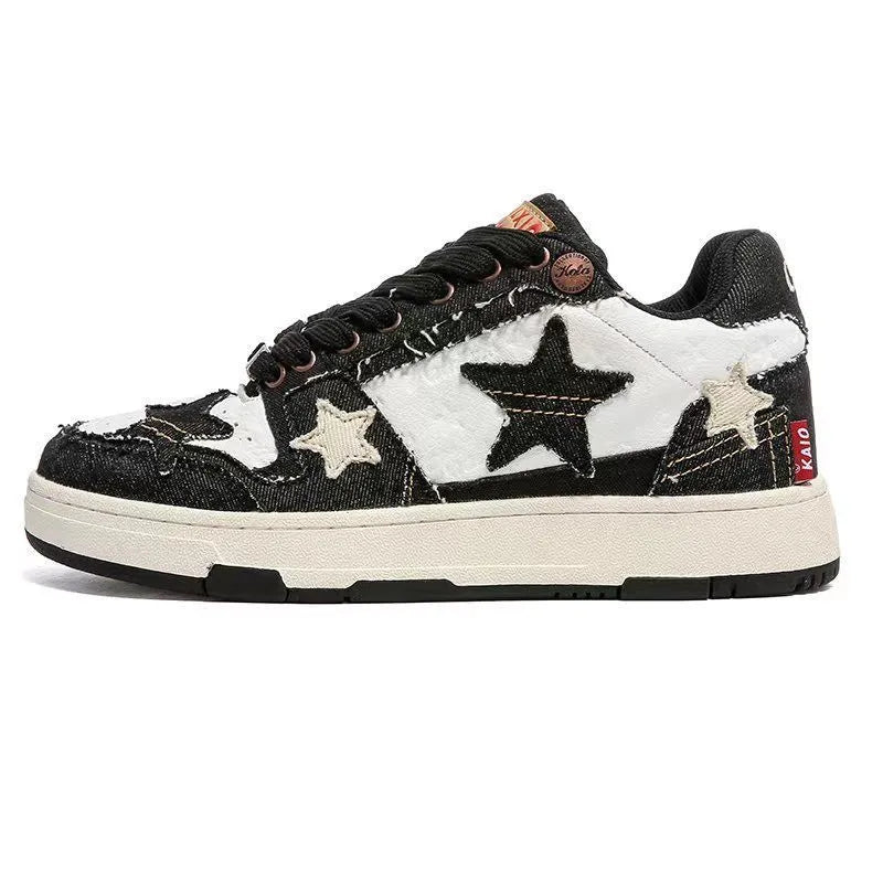 Unisex low-top cowhide leather platform running shoes in West Lake Dragon Well Tea colour with a round toe and lace-up front.