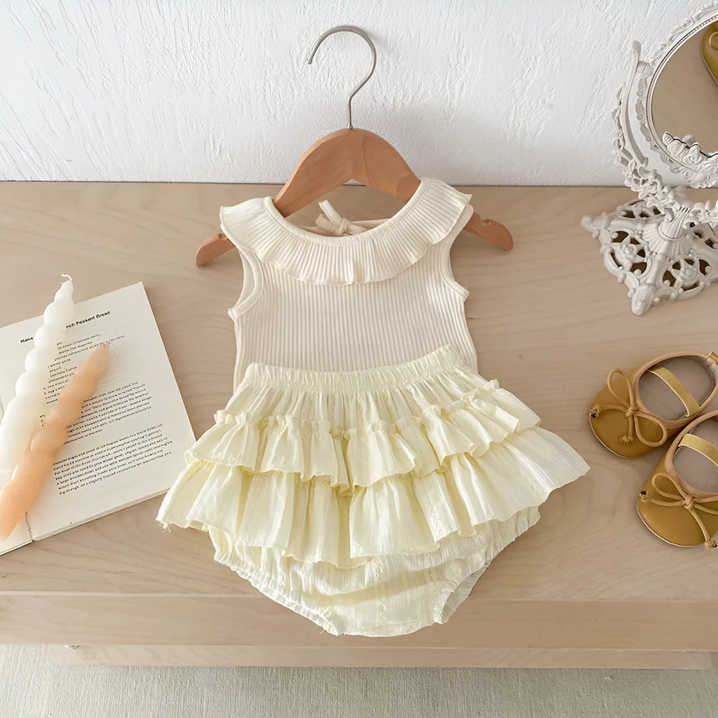 Beige girls cotton two-piece set with ruffled collar top and double layer Bud waist shorts