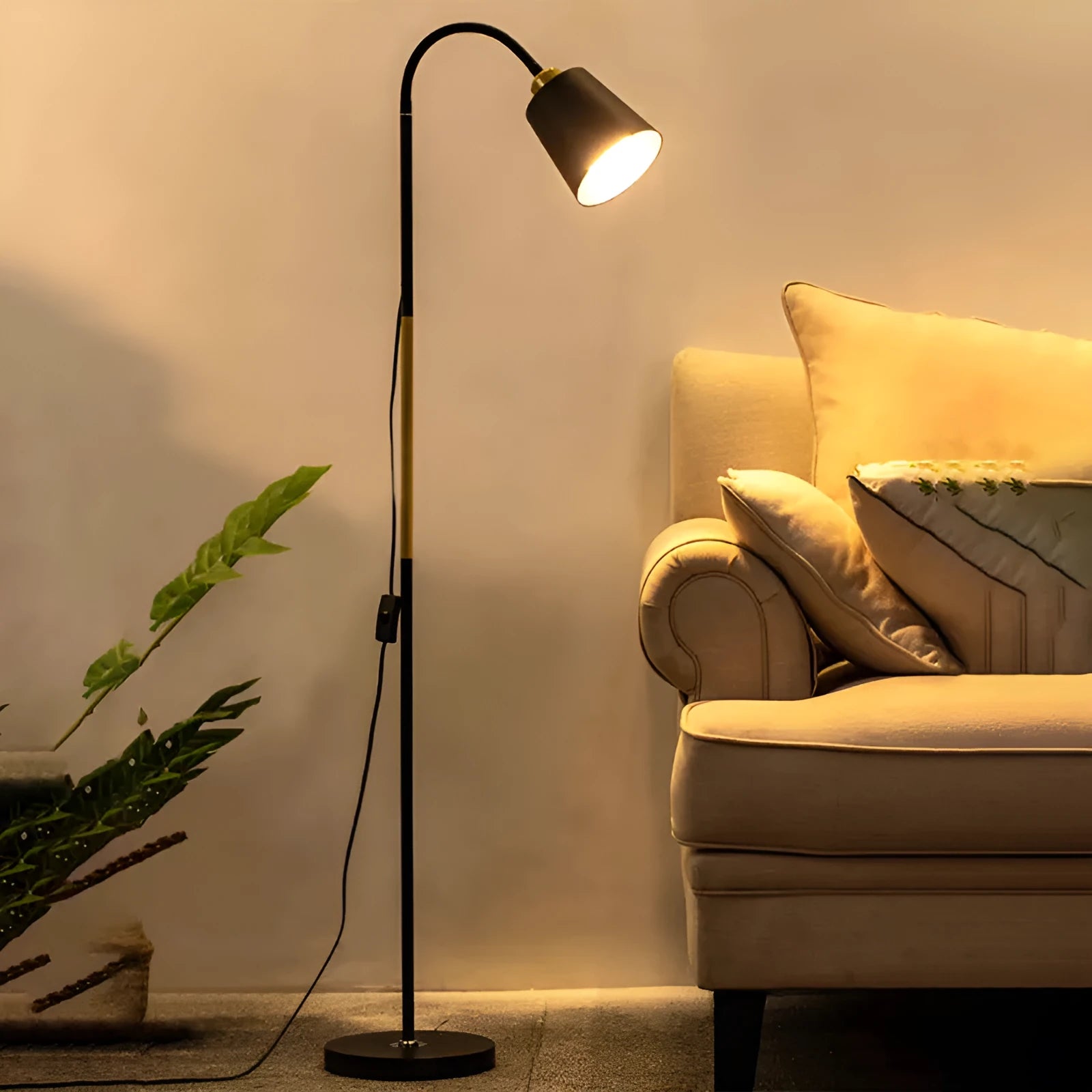Nordic style black gold floor lamp with eye protection sofa lamp design and warm light