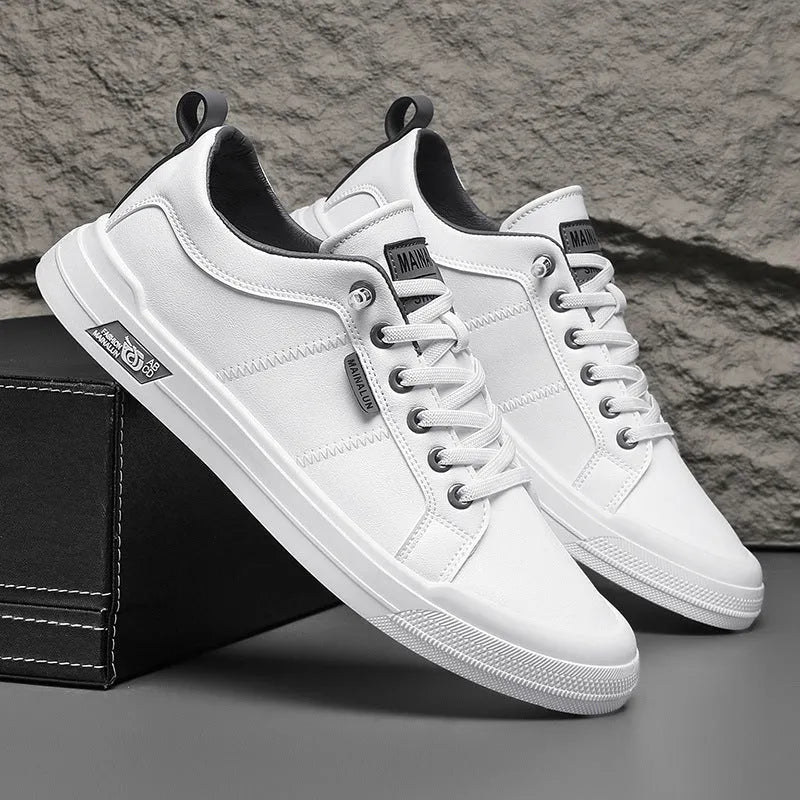 Men's soft bottom casual plus size sneakers in black with breathable mesh lining and round toe design