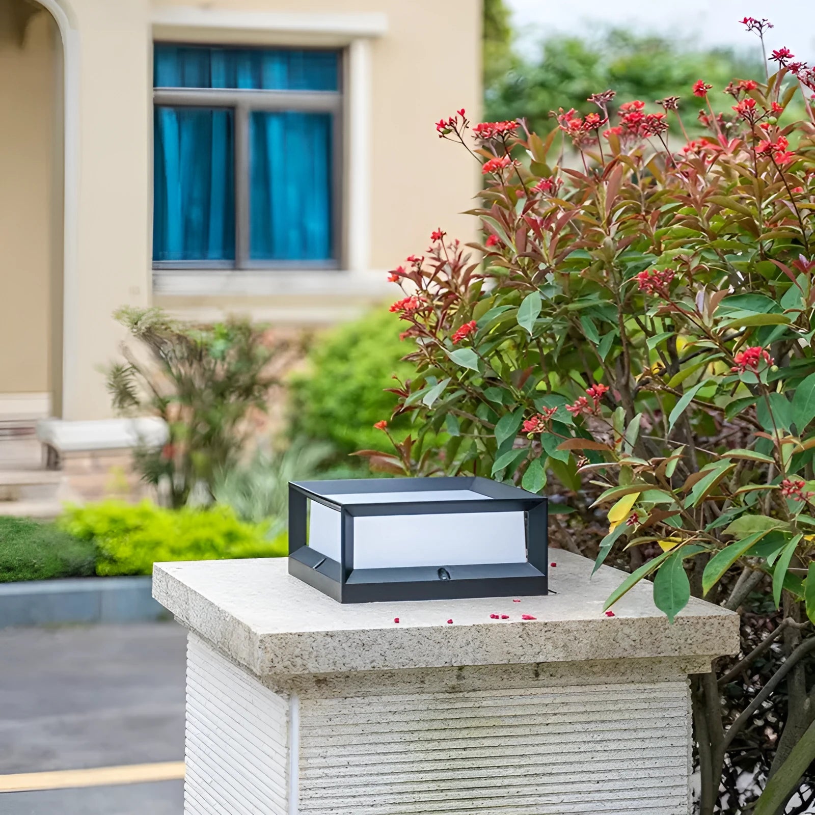 Aluminium outdoor solar LED column light with IP54 waterproof rating shown in two size options