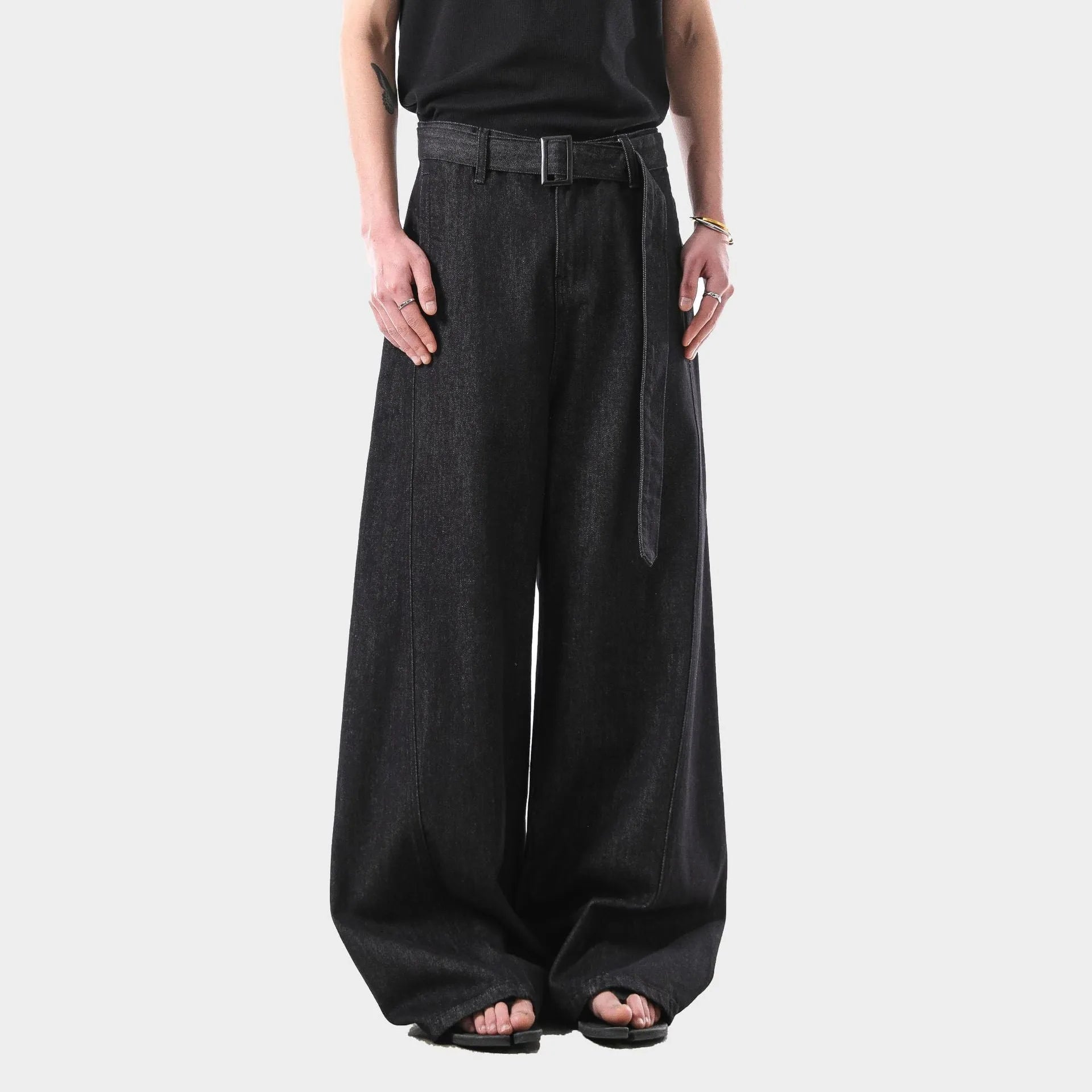 Women's black high waist straight leg jeans with zip fly in retro style