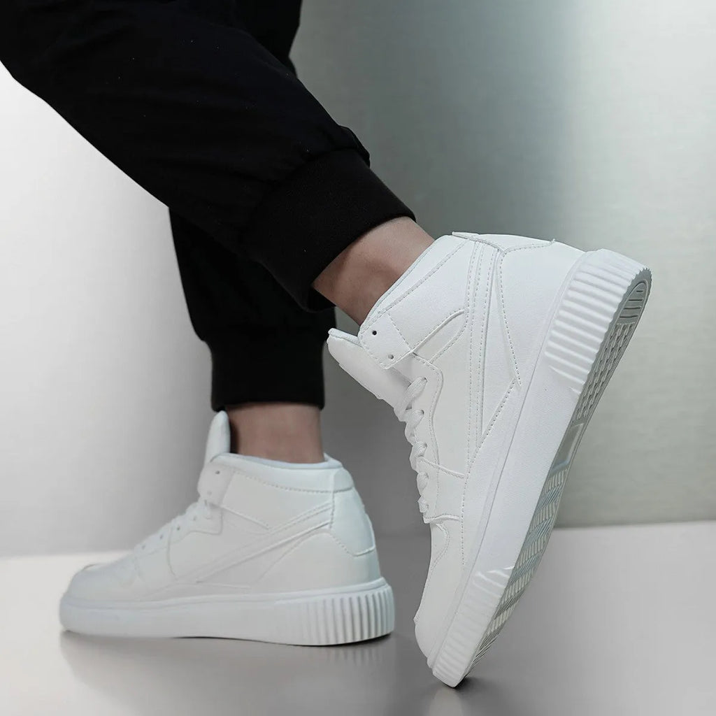 Men's white round-toe casual shoes made from microfiber for autumn and winter.