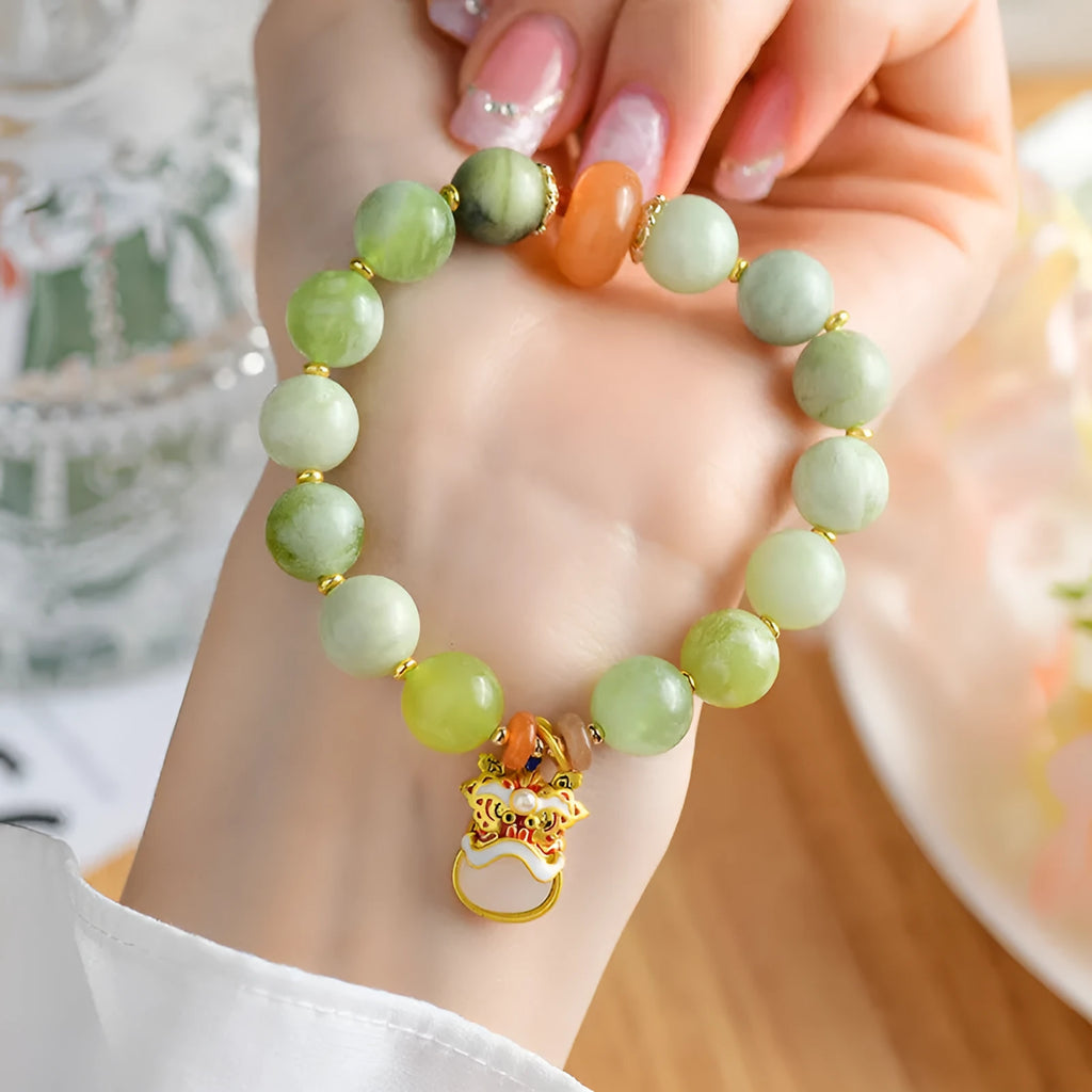 Green milk-in-water jade Xingshi pendant bracelet with 10mm geometric stone
