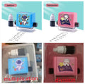 Math roller stamp in blue or pink, plastic, 4.4 x 3 x 4.8 cm, for addition subtraction multiplication division practice.