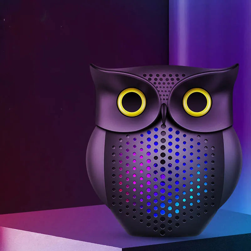 Black cartoon owl wireless Bluetooth speaker with USB cable