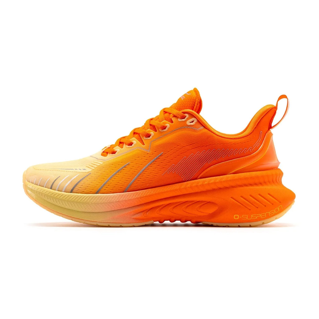 Men's low-top running shoes in assorted colours with PU mesh upper and rubber sole.