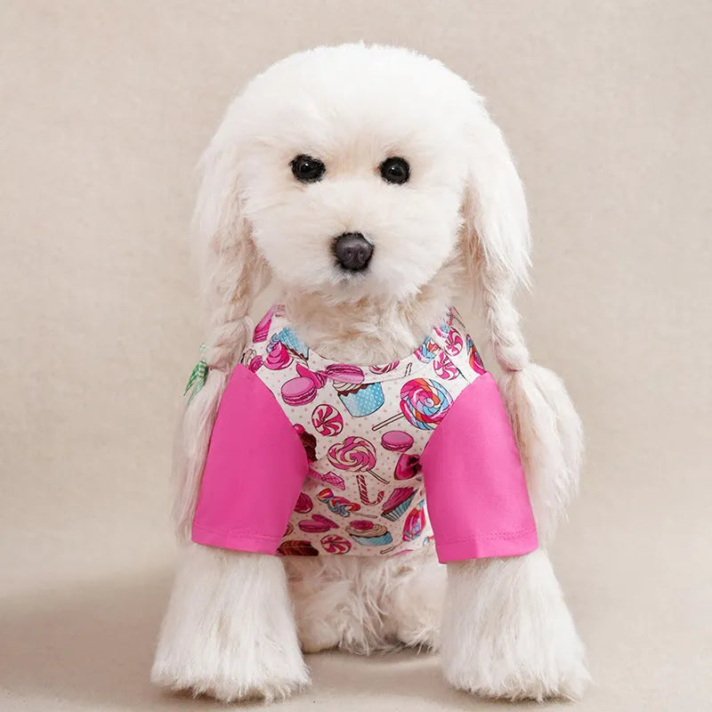 Casual printed dog t-shirt in multiple colours, shown with a sizing chart for small dogs.