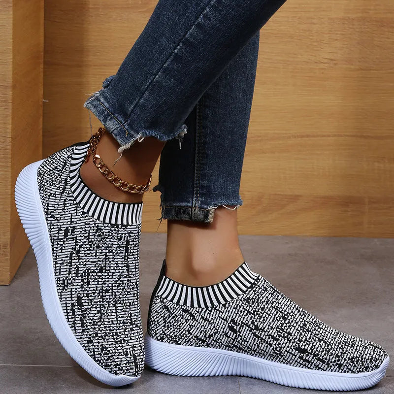 Stripe knit sock shoes for unisex running walking flat sneakers in white with EVA sole