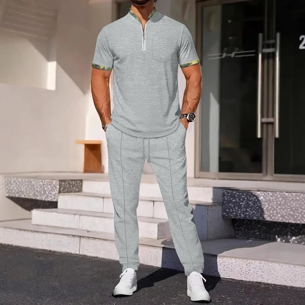 Men's colour matching casual sports suit in polyester fibre, short sleeve top and trousers, available in six colours