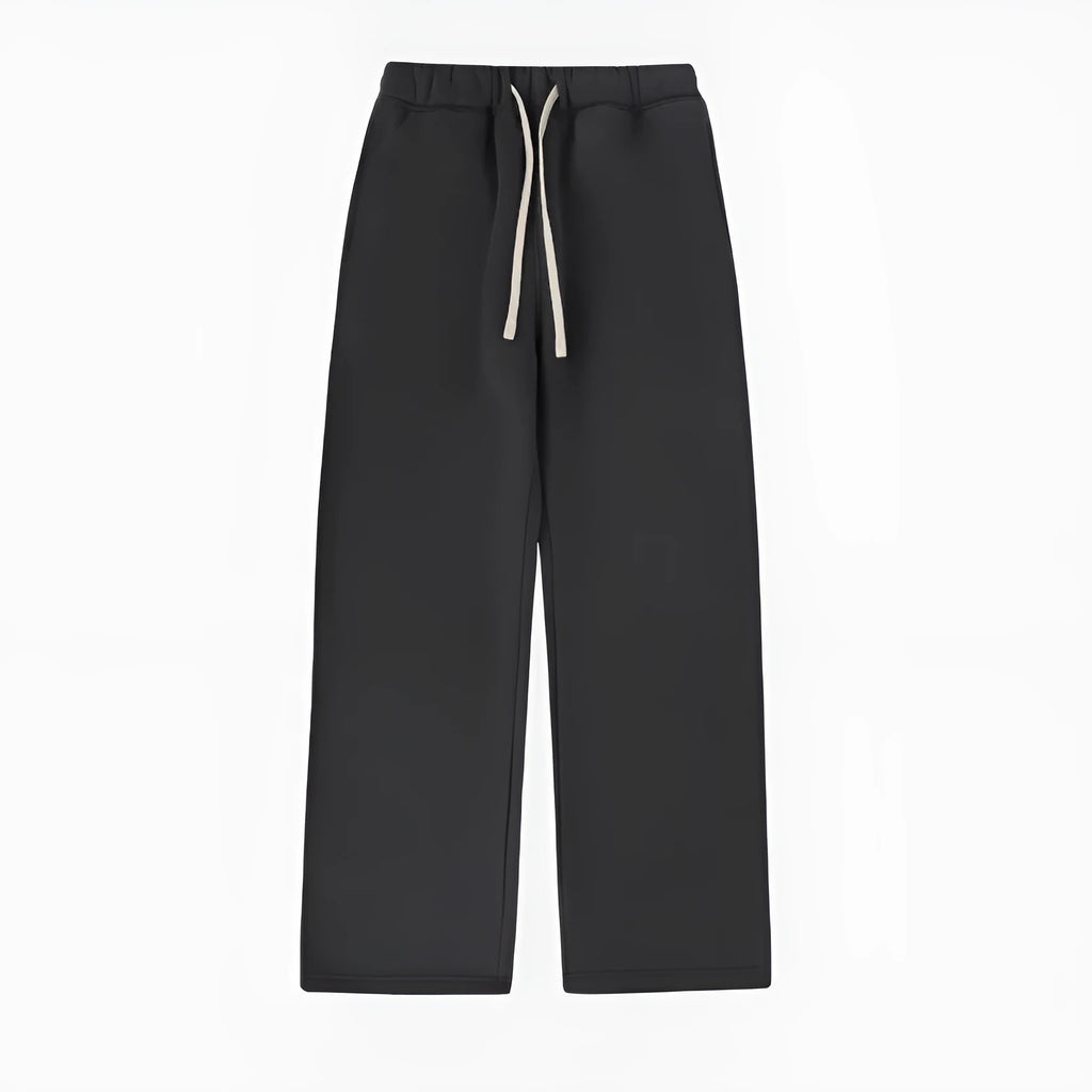 Men's grey fleece-lined sweatpants with elastic drawstring waist and loose fit trousers