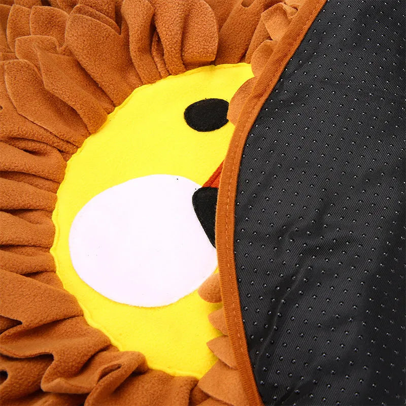 Brown Yizhiwen textured pet sniffing pad measuring 33cm by 25cm for interactive feeding.