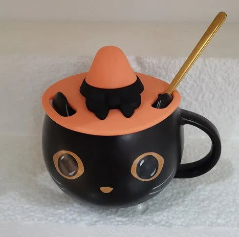 Black cat-shaped ceramic mug with pumpkin decoration and 355ml capacity