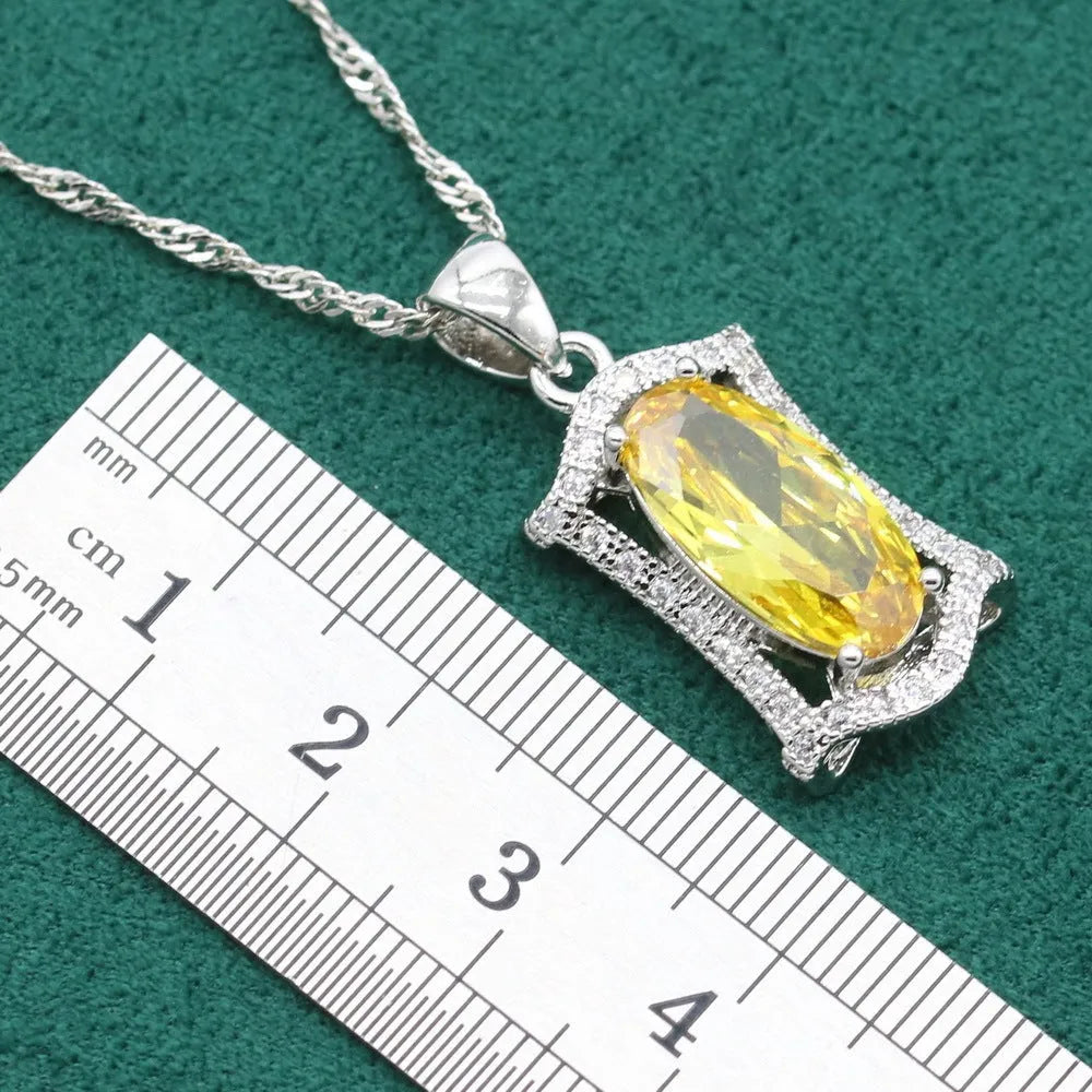 Anti-allergy zircon jewellery set with necklace, earrings, ring and bracelet in olive or yellow colours