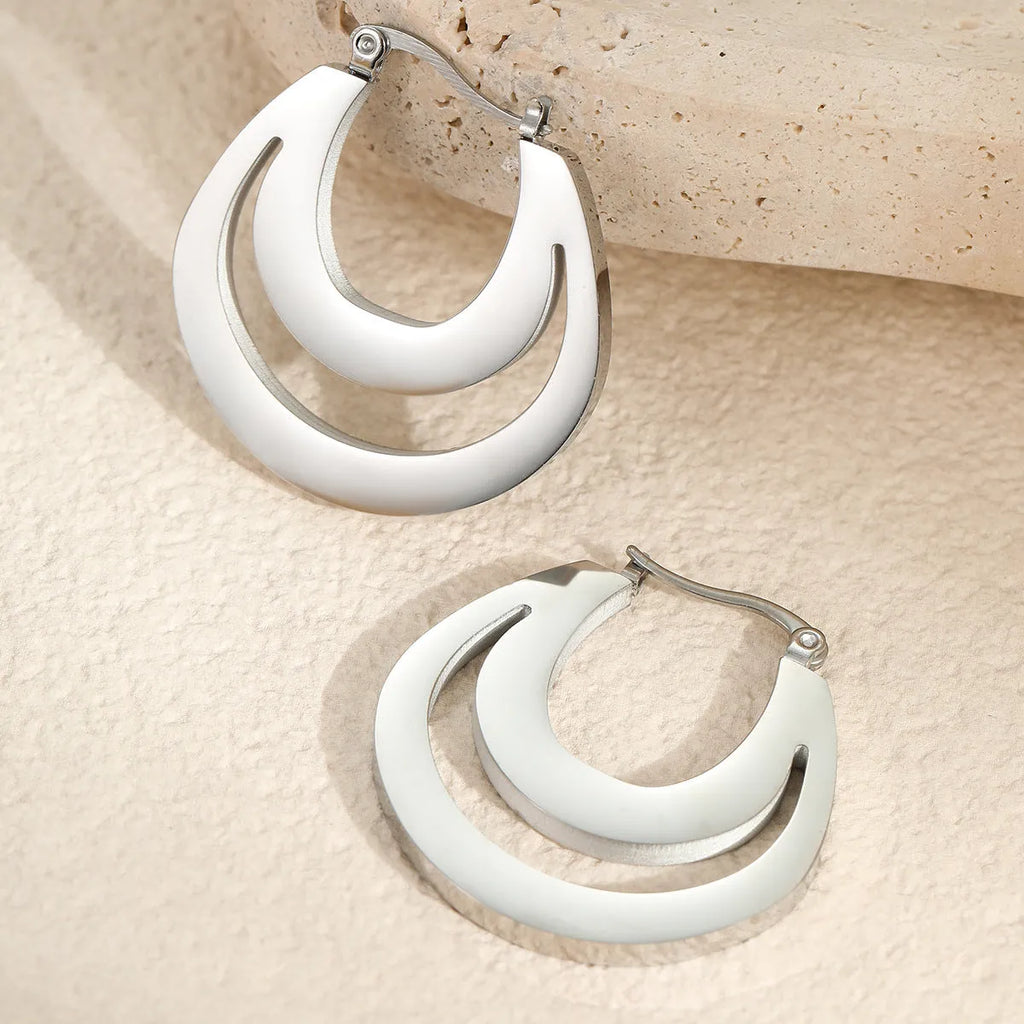 Geometric French earrings with round ring design in gold or steel metallic finish