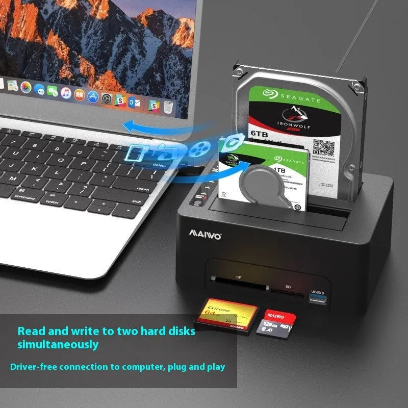 K3082 dual-disk hard disk dock for 2.5 and 3.5-inch SATA drives, ABS plastic housing