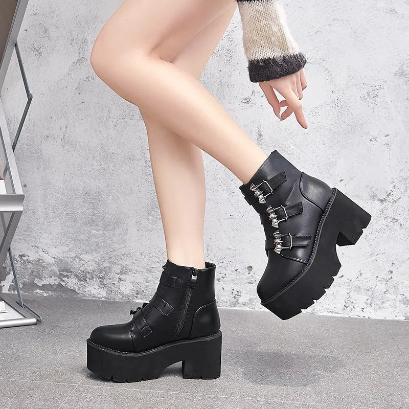 Black women's Harajuku punk Gothic Martin boots with bat buckle, side zip, and thick heel.