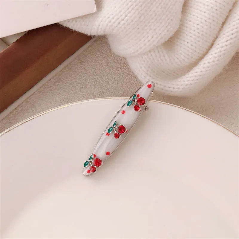 Red stereo love heart-shaped hairpin with French retro dots and willow leaf design