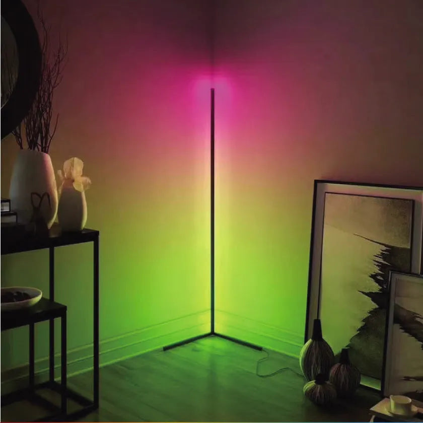 Black aluminium smart floor lamp with RGB lighting and remote control