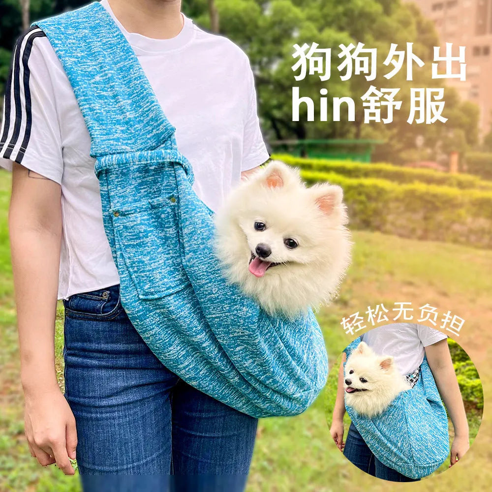 Polyester pet crossbody bag M size for cats and dogs under 7.50 kg in black colour option