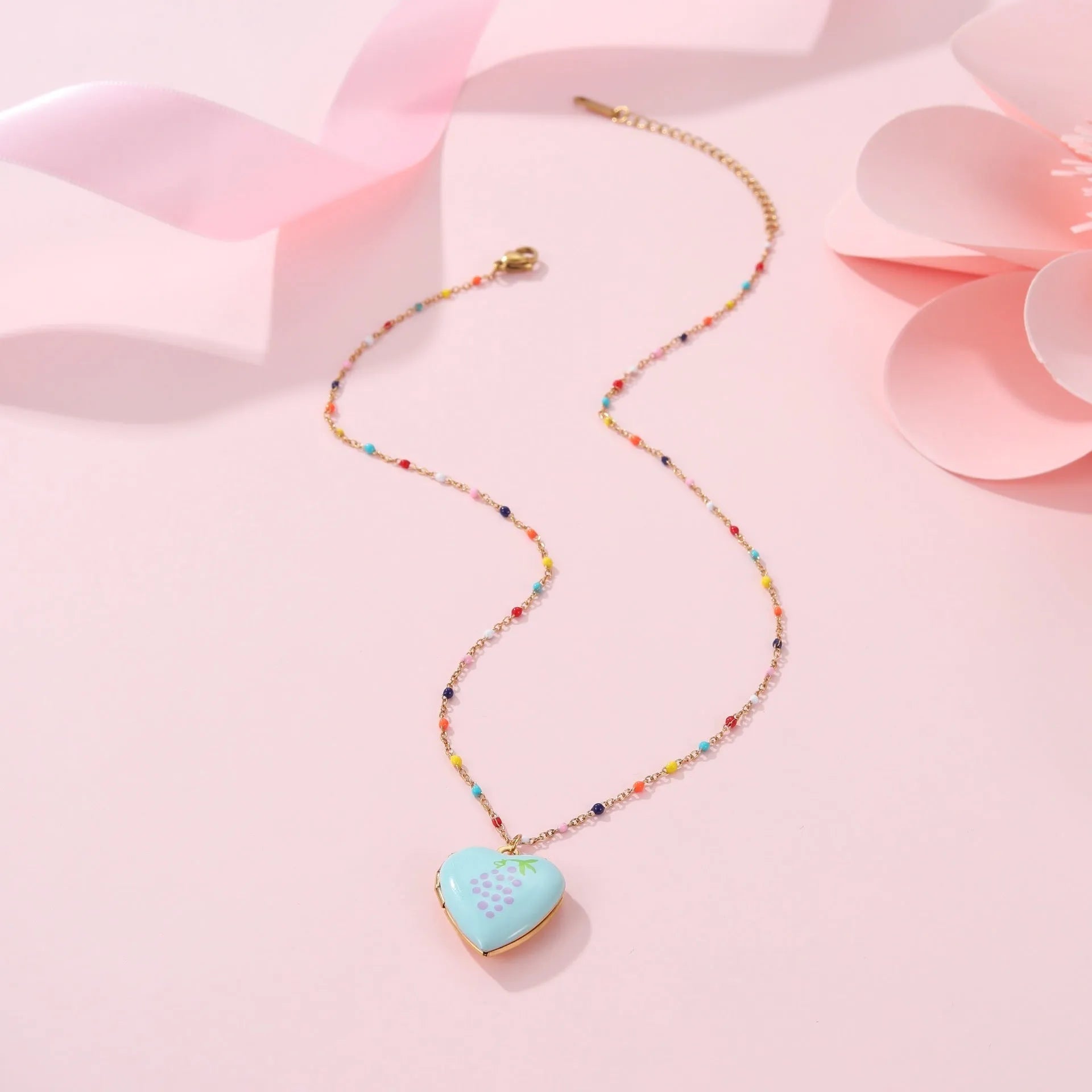 Gold-plated stainless steel necklace with fruit heart pendant on adjustable chain