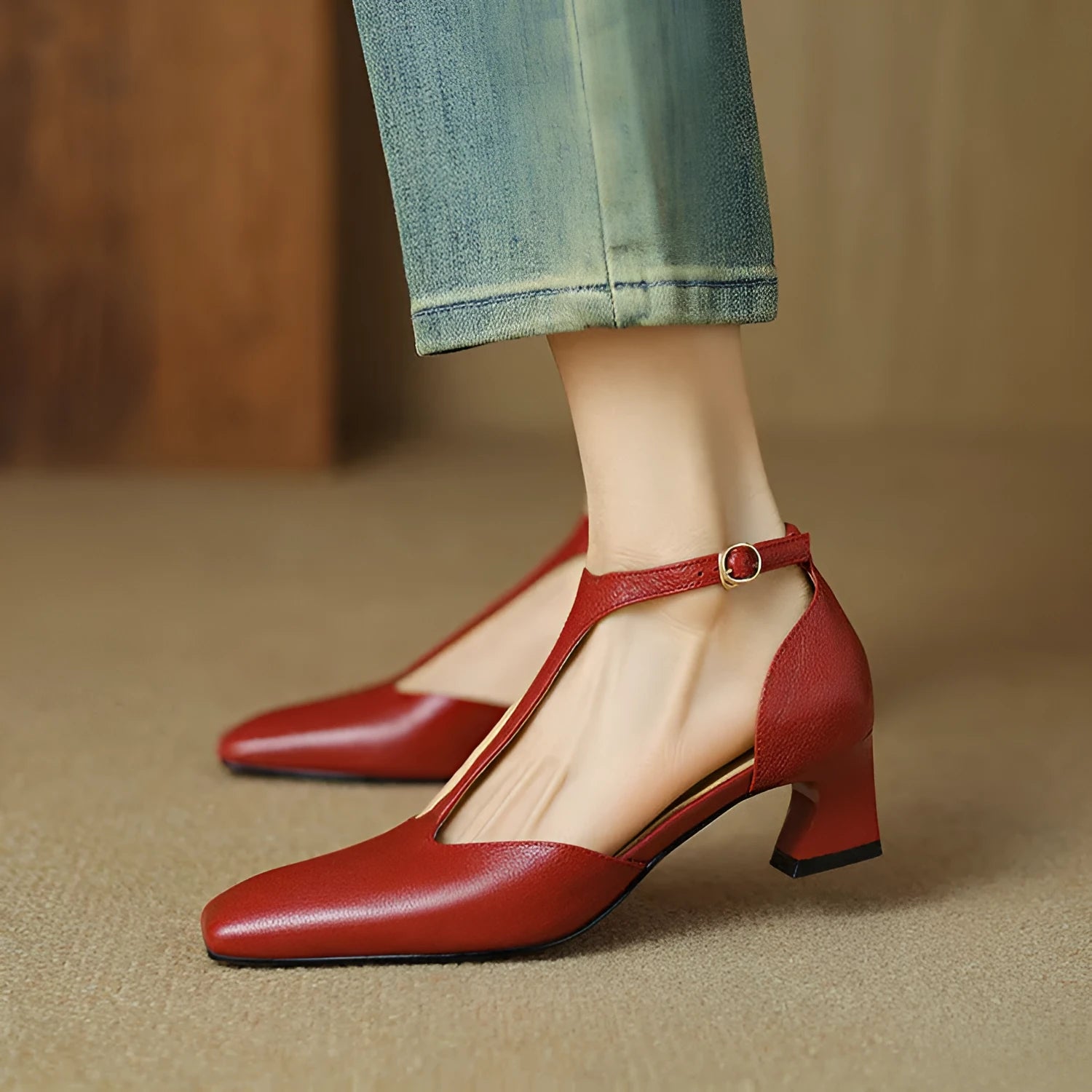 Women's wine red retro square toe chunky heel shoes with buckle fastening