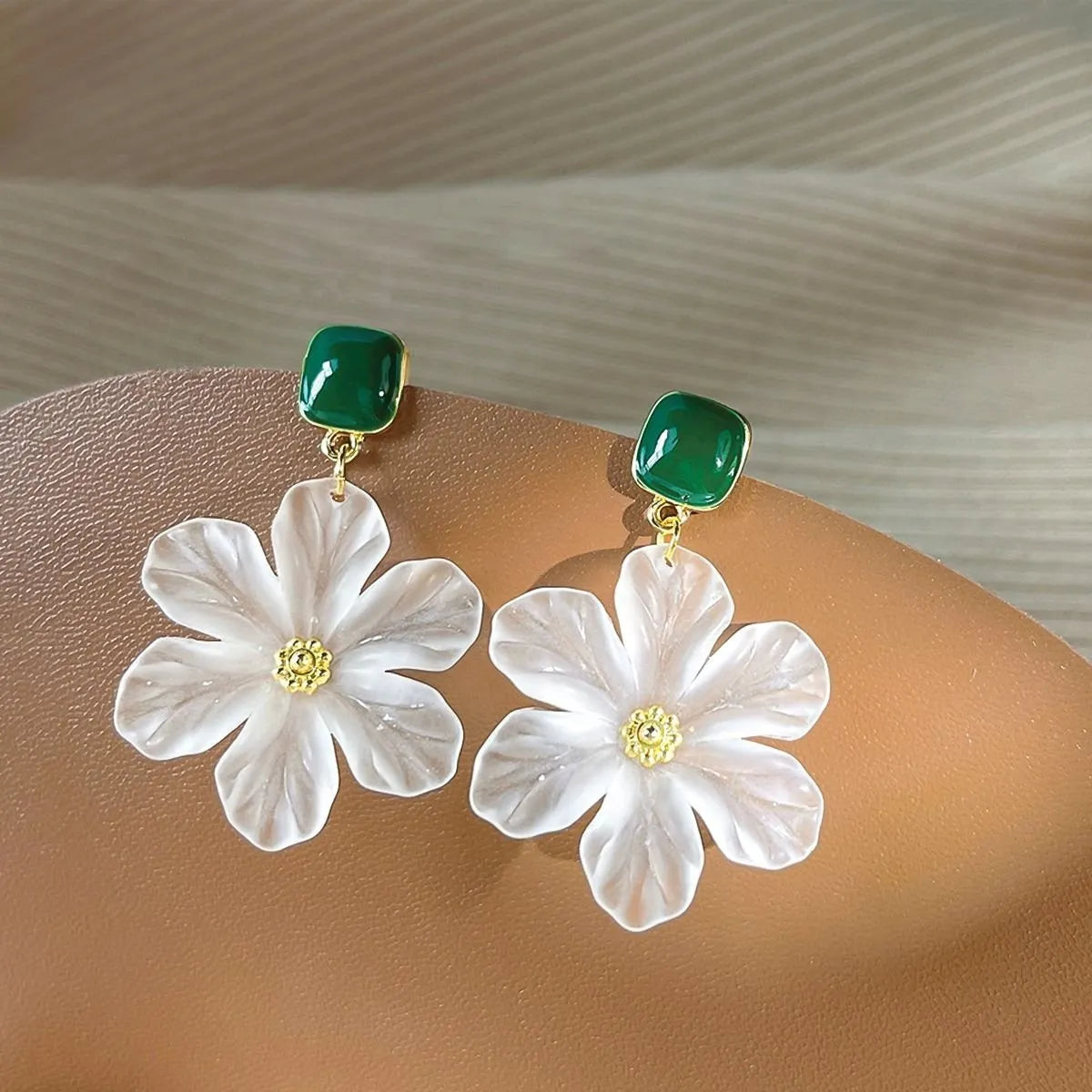 Dark green alloy needle flowers sweet earrings with floral charm design for women