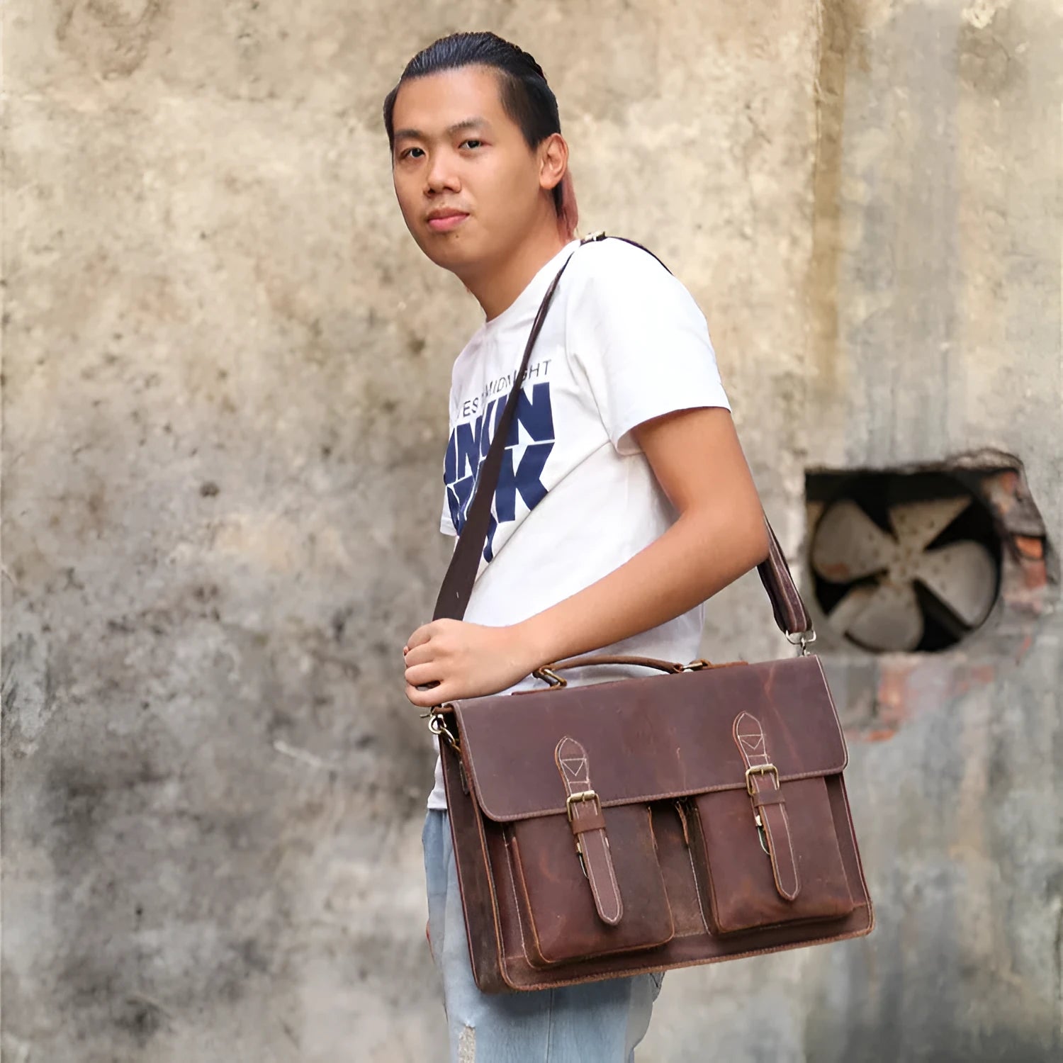 Small yellow brown genuine leather men's shoulder messenger bag with nylon lining