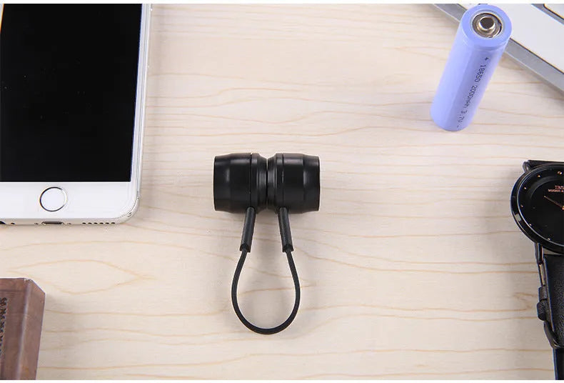 Mini keychain emergency charger for mobile phones with USB charging port