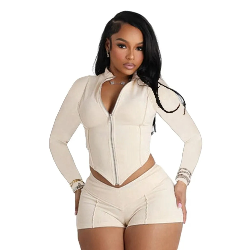 Women's apricot solid colour lapel long sleeve shorts suit set with polyester fabric